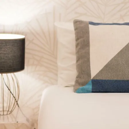 Apartment Baixa Modern Three-bedroom - By Lu Holidays Lisbon